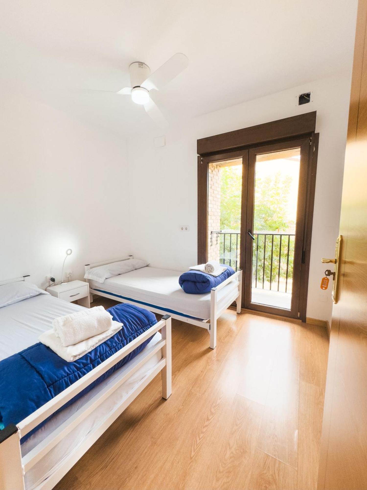 Albergue Estrella Guia Puente la Reina Zewnętrze zdjęcie